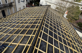 Rénovation complète de toiture à deux pans à Bordeaux centre  